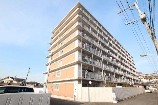 チュリス若久の外観