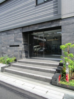 【エントランス】