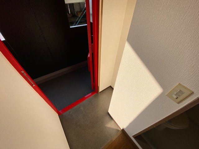 サンシャイン喜志の玄関