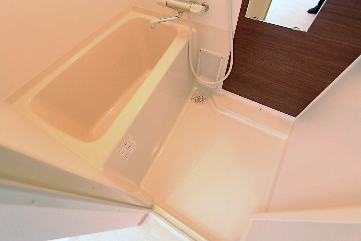 CB弥生ヴィレッタの浴室