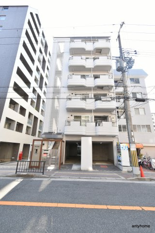 プレリエ江坂　仲介手数料無料の外観