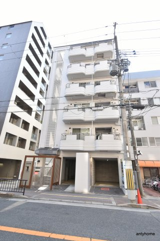 プレリエ江坂　仲介手数料無料の外観