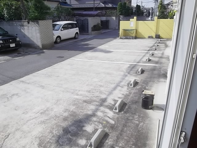 メゾンウエストリバーのバルコニー
