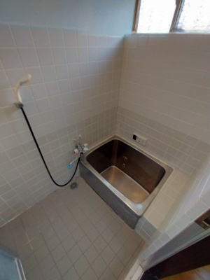 【浴室】 | 六万寺町1丁目貸家