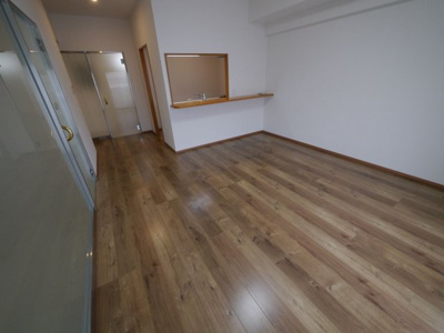 【居間・リビング】 | ピュアドームアーティック平尾（ピュアドームアーティックヒラオ） | 別号室の写真になります。現況優先。