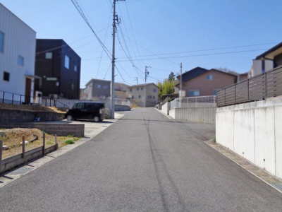 【前面道路含む現地写真】 | 四日市市山城町　全23区画宅地分譲 | 前面道路