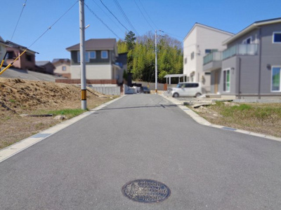 【前面道路含む現地写真】 | 四日市市山城町　全23区画宅地分譲 | 前面道路