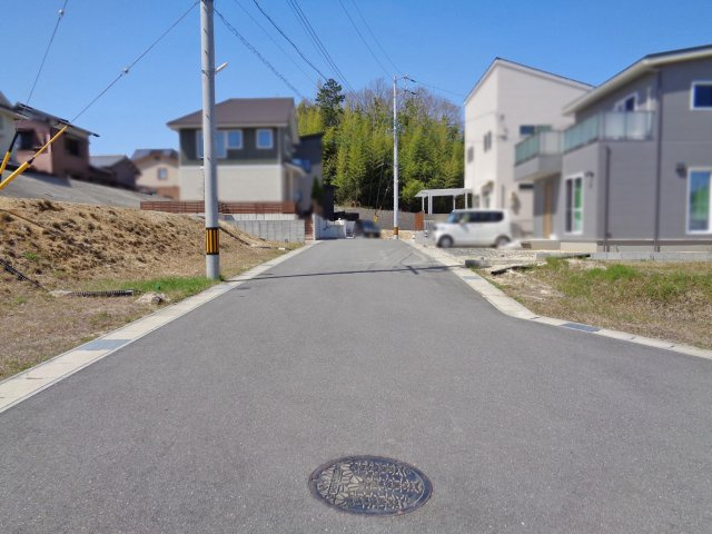 【前面道路含む現地写真】 | 四日市市山城町　全23区画宅地分譲 | 前面道路