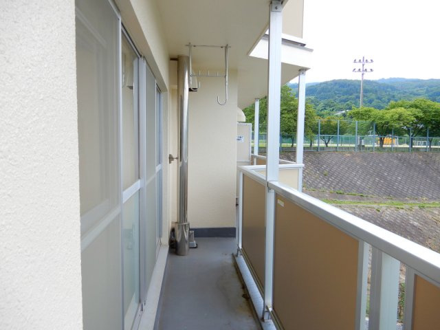 ビレッジハウス中桜田2号棟のバルコニー|サンプル