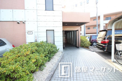 【エントランス】 | ＣａｓａＥＬＥＶＡＴＯ（カーサエレベート）