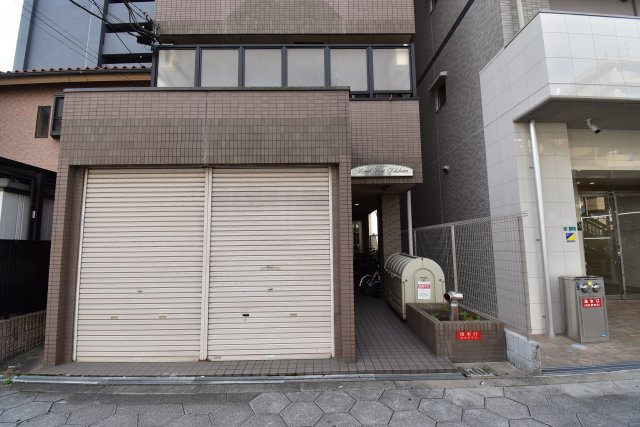 ロイヤルレスト芦原
