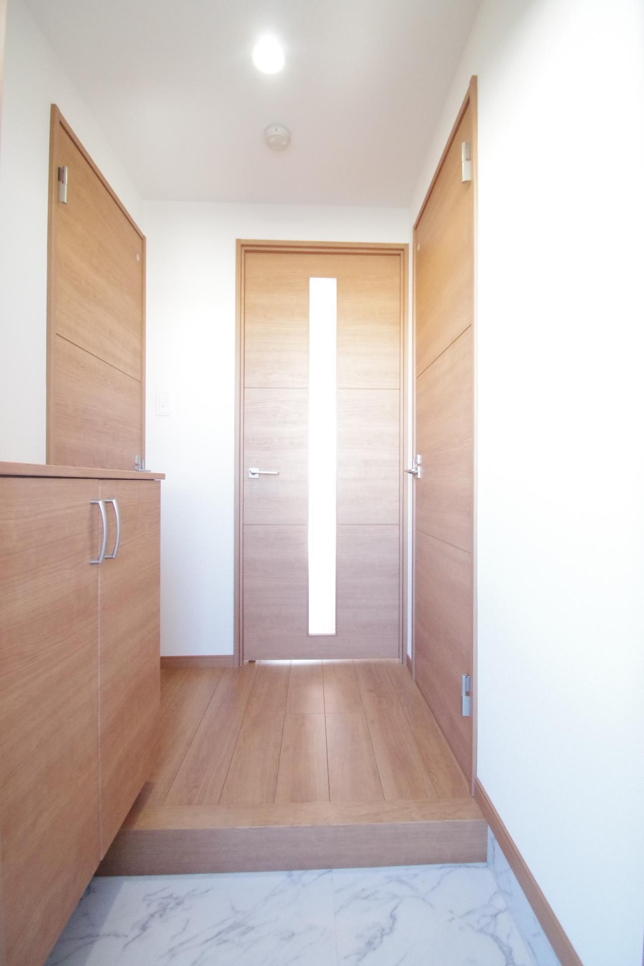 熊本市中央区新町２丁目の賃貸マンションの玄関