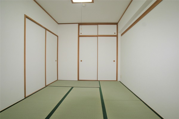 モアクレスト船橋三咲の和室