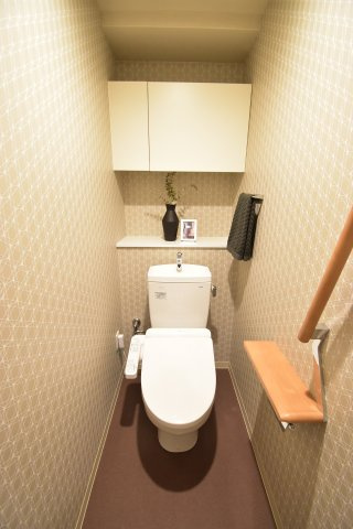 シーズンフラッツ靭本町のトイレ