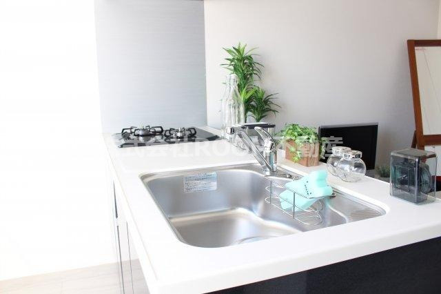 La　villeのキッチン|コンパクトなキッチンで掃除もラクラク