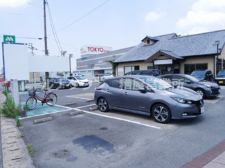 【駐車場】