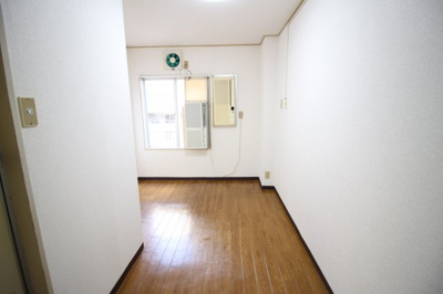 【居間・リビング】 | プレアール昭和町２ | 洋室