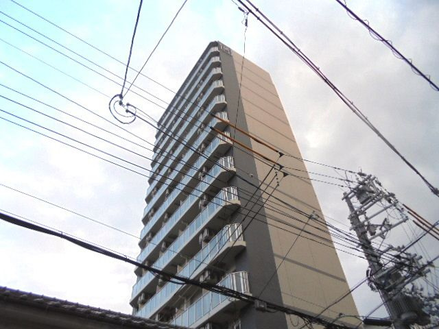 神戸市中央区日暮通３丁目の賃貸マンションの外観