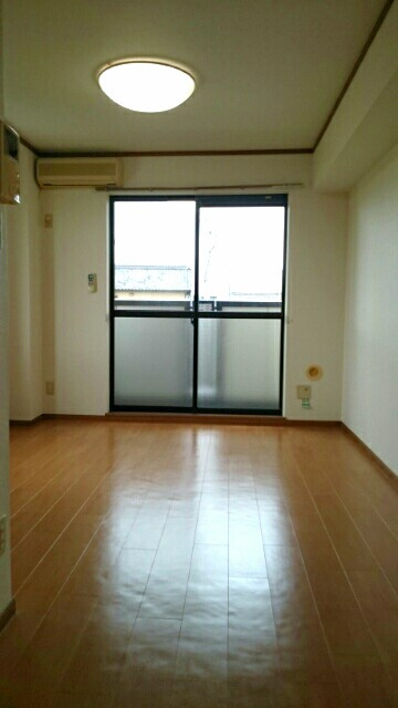 ラピスラズリの居間・リビング