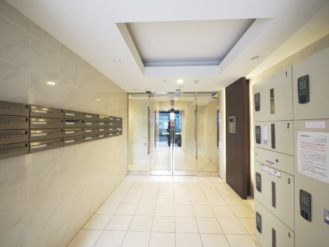 フェルクルールプレスト文京湯島のエントランス|エントランス