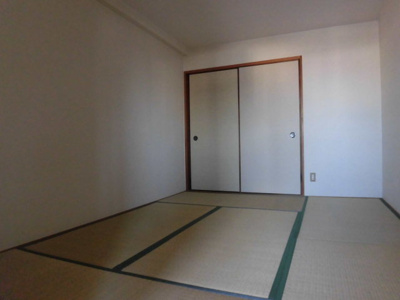 【居間・リビング】 | クレール辻堂 | 和室もあります