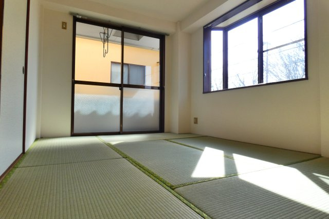 【和室】 | 募集のお部屋は反転してます。