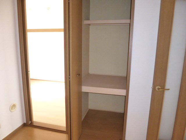 グランメゾンＡの収納