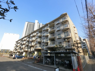 【外観】 | ハイム川崎２号棟 | 総戸数１０５戸、１９８５年３月築、管理人は日勤勤務につき管理体制良好です♪