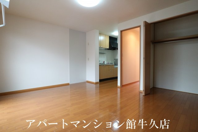 アークグレイスⅡAの居間・リビング