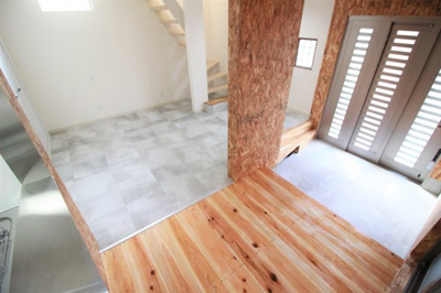 【居間・リビング】 | 八尾木1丁目戸建て