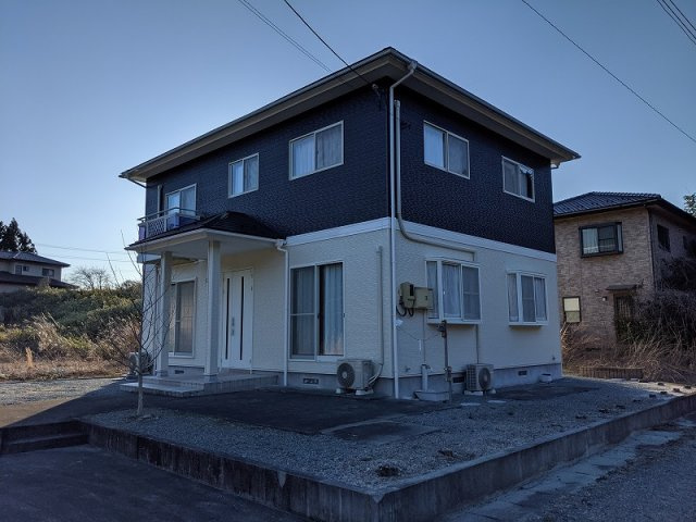 双葉郡富岡町大字本岡字本町西の一戸建ての外観|おしゃれな外観です