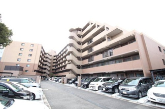 【外観】 | 計画的な修繕がなされた管理体制良好の優雅な外観です♪