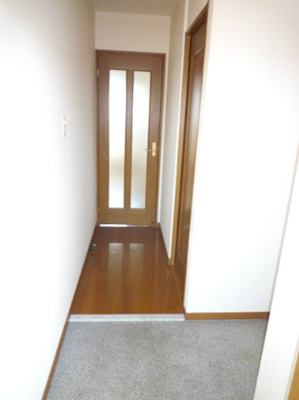 【玄関】 | カンタ－レ鶯谷Ⅰ番館