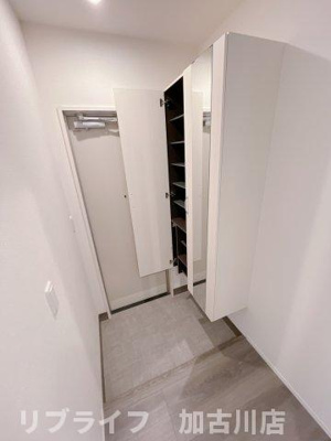 【玄関】 | フローヴィオ