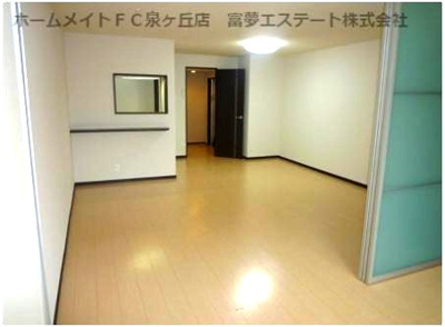 【居間・リビング】 | フジパレス堺浜寺石津WEST | ゆったり過ごせるリビングです