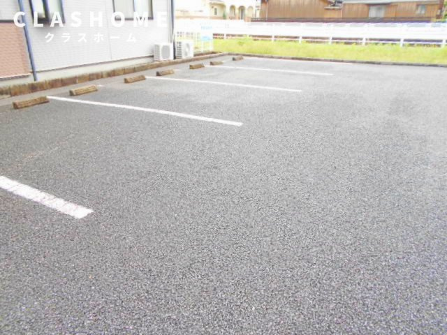 ブライトカメリア　　　刈谷市の賃貸ならクラスホーム刈谷店の駐車場
