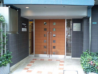 【エントランス】 | コンフォリア目黒八雲