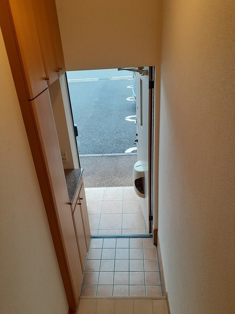 コモドアロッジオⅠの玄関