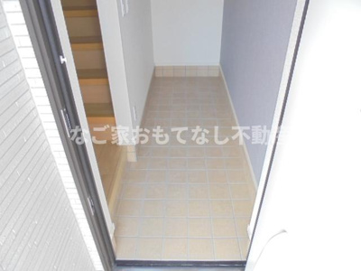 【玄関】 | ベル熊之庄 | ベル熊之庄　北名古屋市の物件はなご家おもてなし不動産へ。