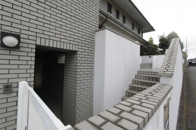 【エントランス】 | 関屋北６丁目戸建て