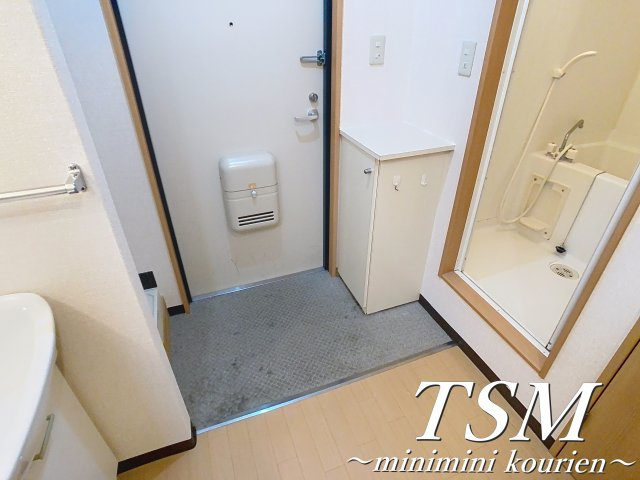 Ｍ’プラザ 香里参番館の玄関