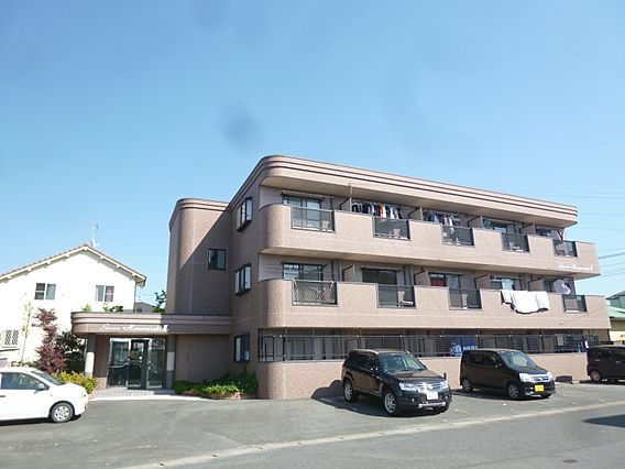グリーン花水木IIの駐車場