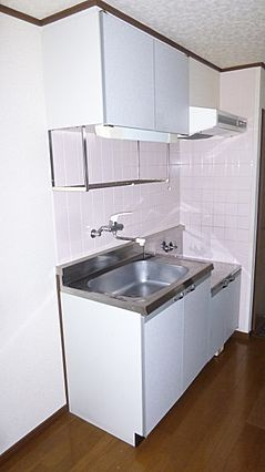 グリーン花水木IIのキッチン|現況を優先とします。