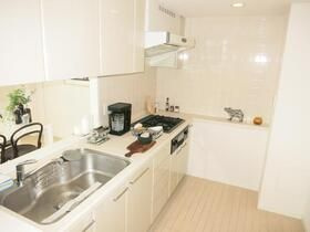 【キッチン】 | アーデン駒沢パークフロント