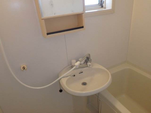 ハイツカデット　B棟の洗面所