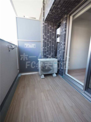 【バルコニー】 | レオンコンフォート九条ガレリア | バルコニー付きです