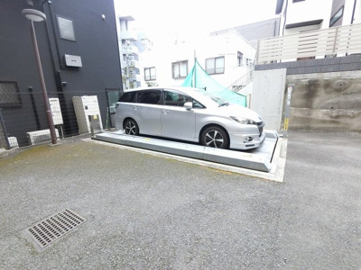 【駐車場】 | ビッグヴァン横濱山手 | 機械式駐車場です。