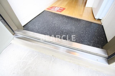 【玄関】 | レオパレスLA PRIMAVERA