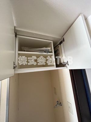 【その他】 | グランディール菊野台 | 玄関上部収納※同物件別号室参考写真※