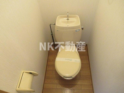 【トイレ】 | エステートピアナカタB棟（長瀬賃貸） | コンパクトで使いやすいトイレです